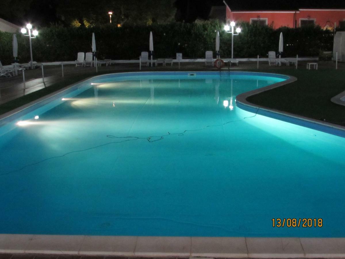 Park Hotel Baia Domizia Extérieur photo